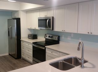 154 Harding Ave, Cocoa Beach, FL 32931