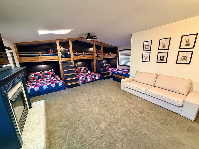 Aspen Dr — Photo 16