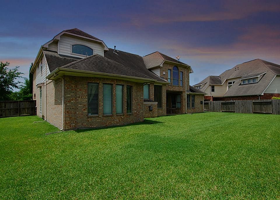 ＊さま　Sold 11816 Sea Shadow Bnd, Pearland, TX 77584 | Zillow