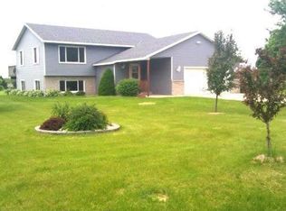 22087 Fairmount Rd, Saint Cloud, MN 56301