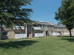 13724 E 23rd Pl APT B, Tulsa, OK 74134