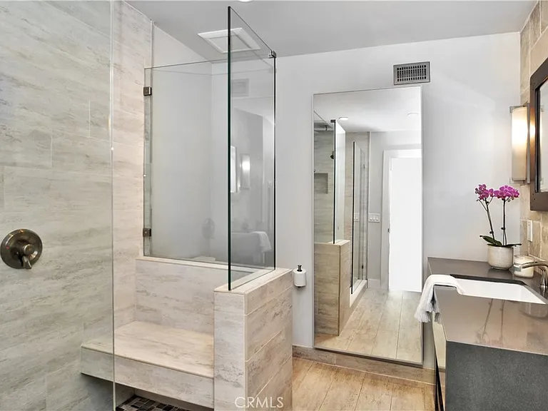 33152 Christina Dr — Photo 10