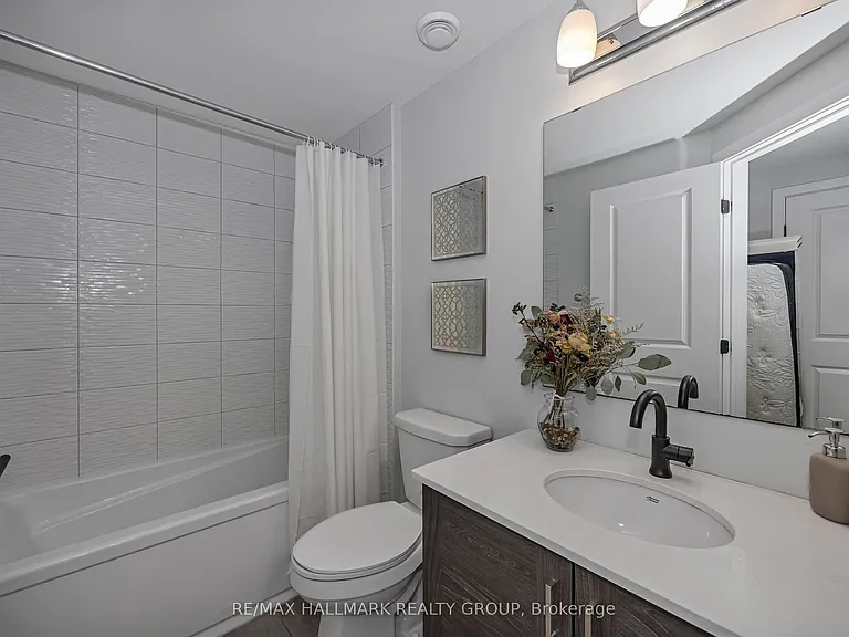 208 Big Dipper St E — Photo 35