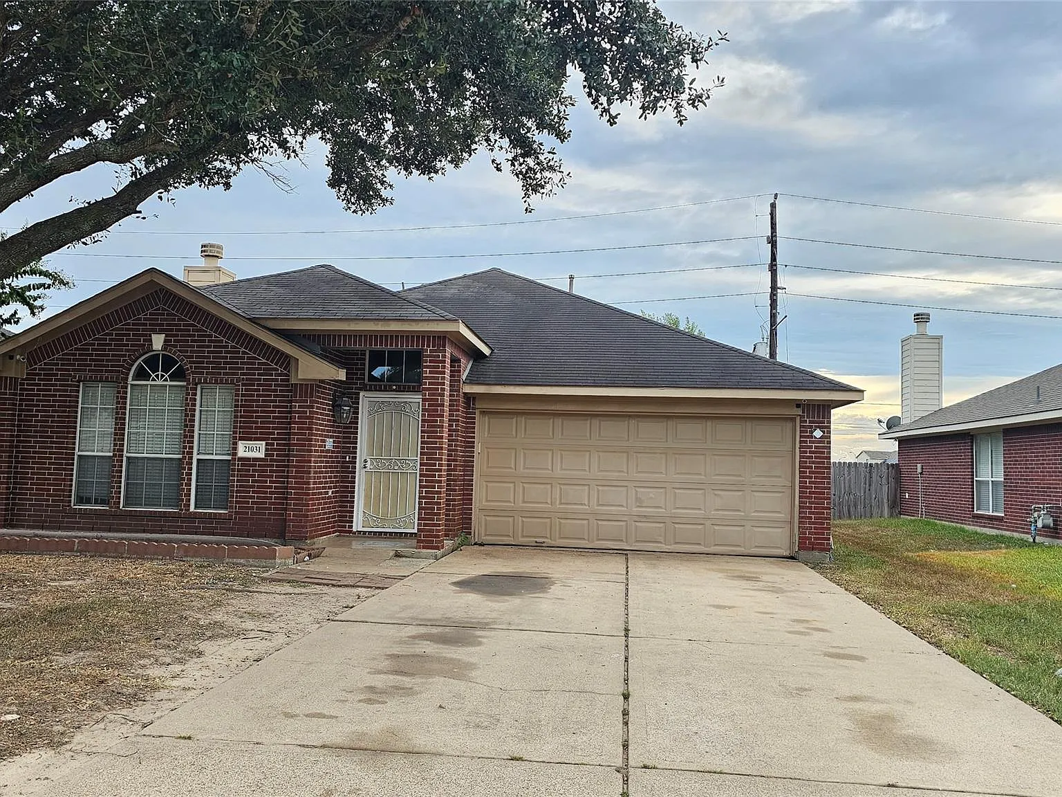 3 bed, 2.0 bath, 1662 sqft, $1,850 — Photo 1