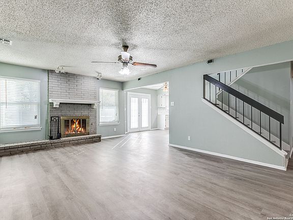 4th image of 8726 woods end