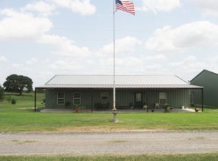 255 Seay World Ln, Seguin, TX 78155