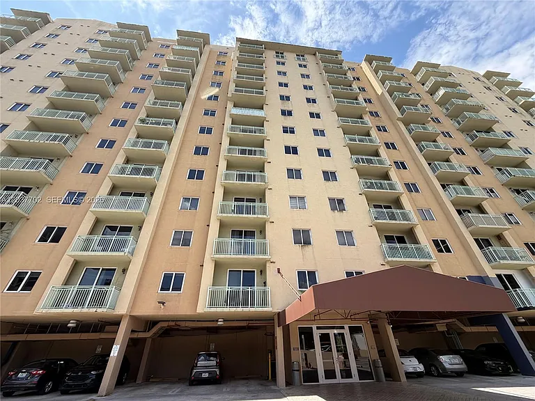 3500 Coral Way #907 — Photo 1