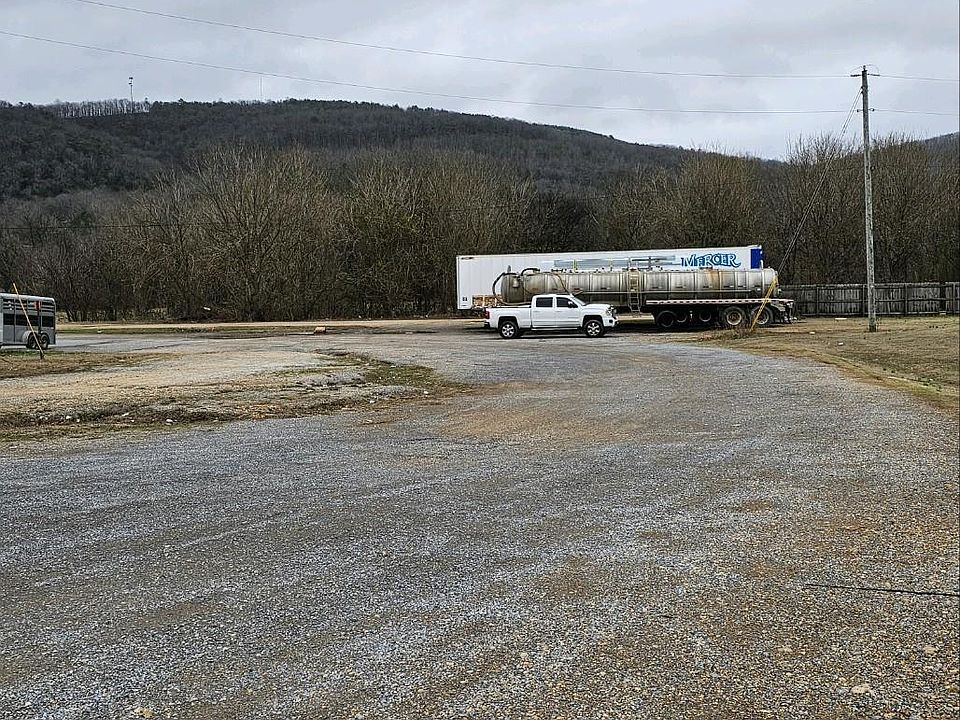 2nd image of 0 S Valley Ave #0