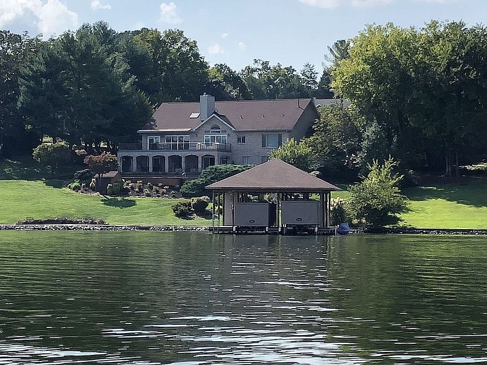 1st image of 119 Tanasi Ct
