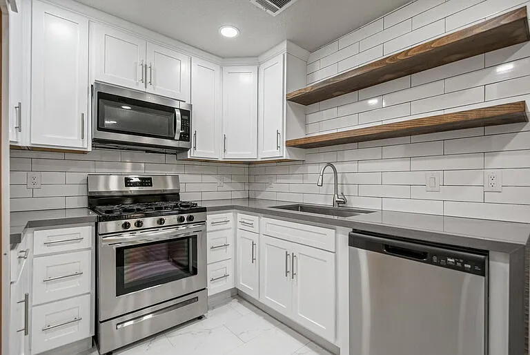 9223 Ridgeland St — Photo 3