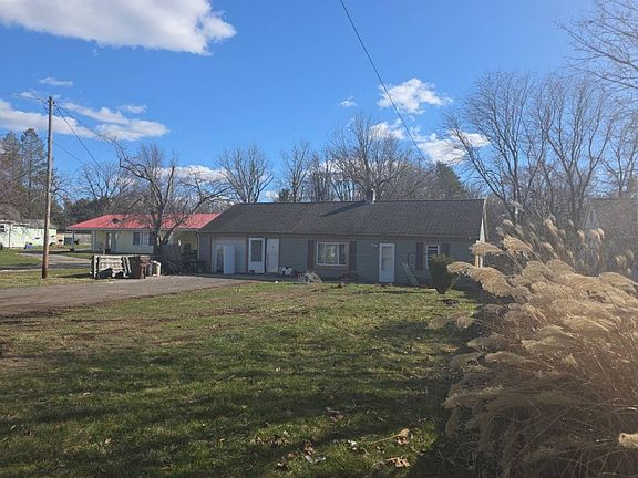 2nd image of 923 W Jolly Rd