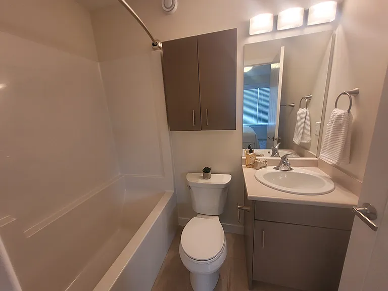 1616 B Alexandra Ave — Photo 13