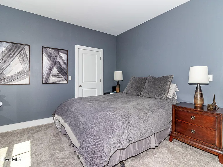 2630 Laurens St — Photo 37