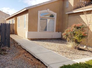 7168 Labrador Dr NE, Rio Rancho, NM 87144