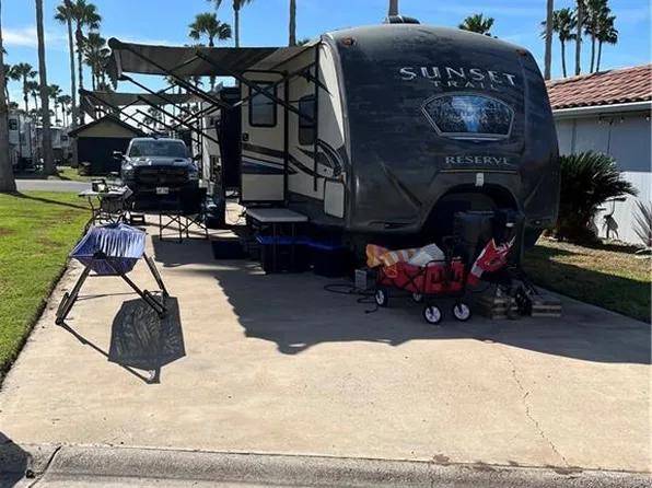 2181 Carmona W, Mercedes, TX 78570