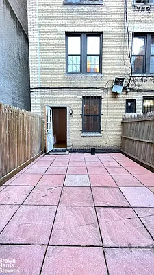 Rented by Brown Harris Stevens | media 21