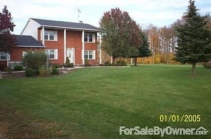 walkway to front of house
						:
						photos actually taken in 2013. error on camera.