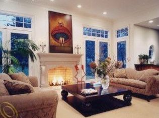 26480 Normandy Rd, Franklin, MI 48025