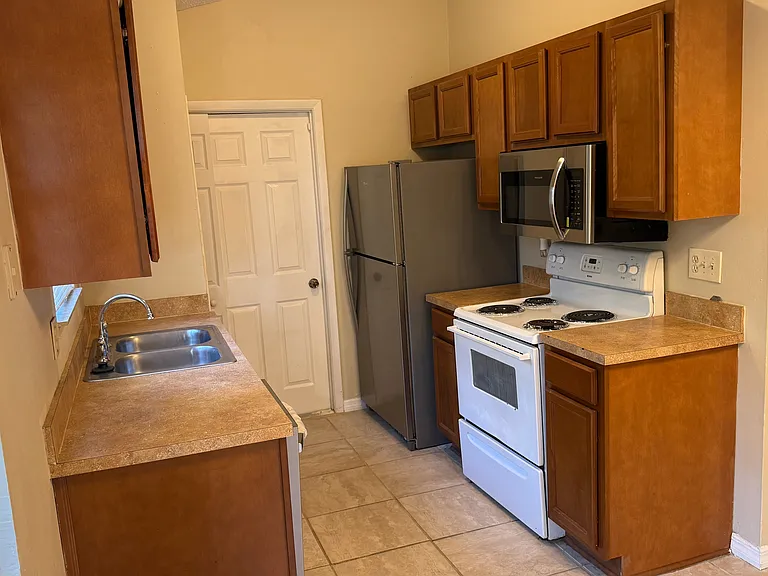 2522 Alexa Ct — Photo 15