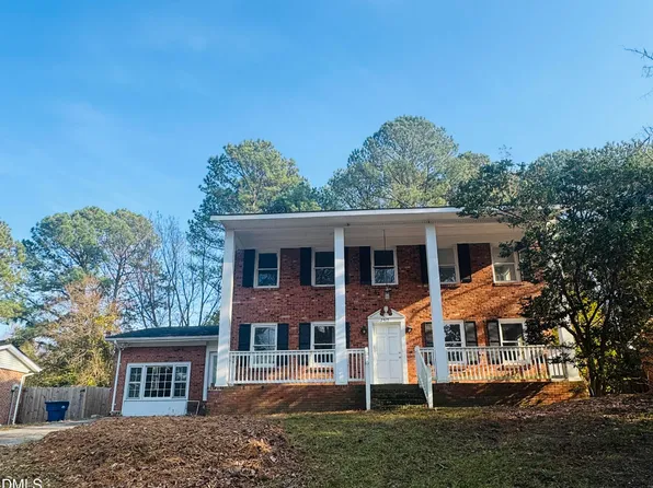 2513 Foxgate Dr, Raleigh, NC 27610