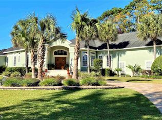 227 Harbor Pointe Dr, Brunswick, GA 31523