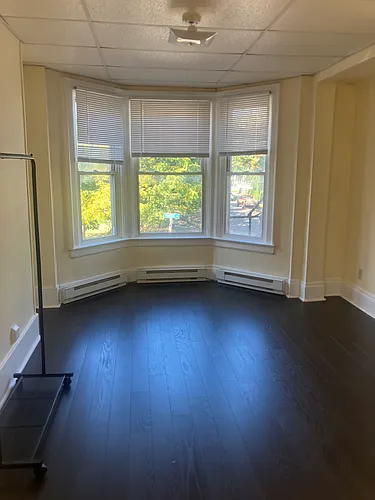 235 Hudson St Photo 1