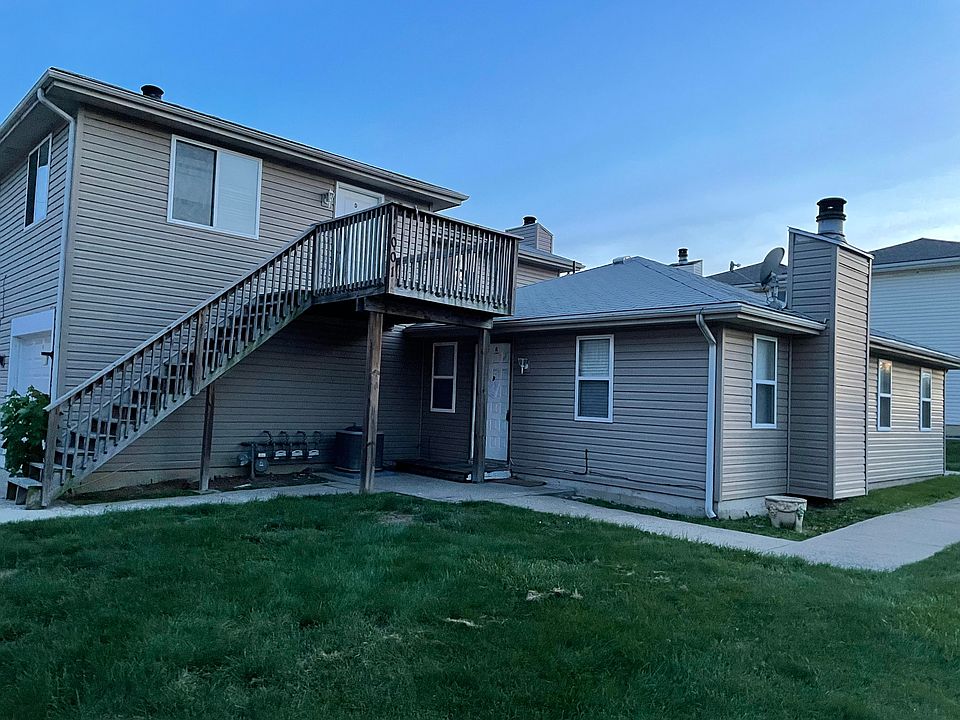 1st image of 11001 NW Lema Dr APT A