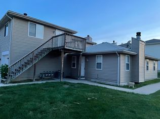 11001 NW Lema Dr APT A, Parkville, MO 64152