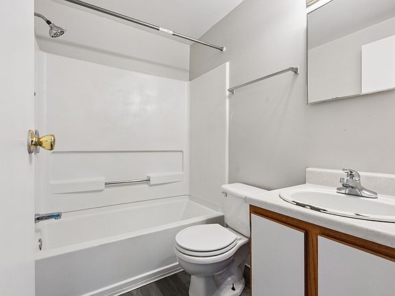 5th image of 3345 E 7th Ave #163300C