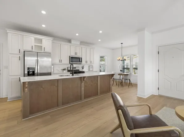 7025 San Bartolo St #42, Carlsbad, CA 92011