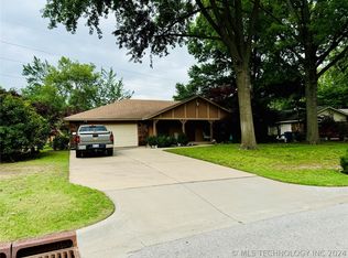 7215 E 77th St, Tulsa, OK 74133