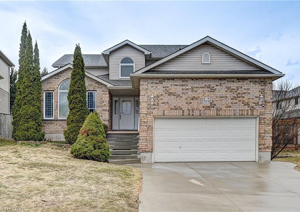 1st image of 519 Yorkshire Dr