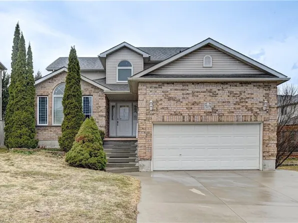 519 Yorkshire Dr, Waterloo, ON N2T 2V1