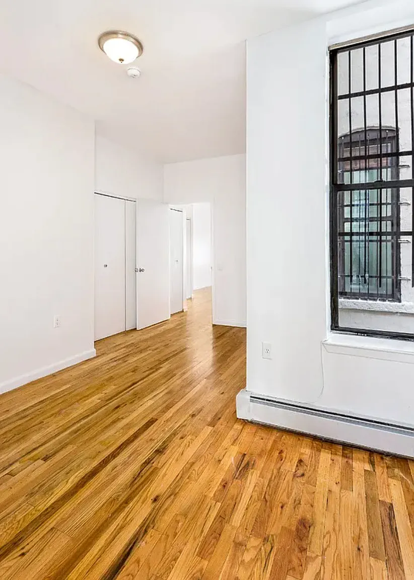 133 Edgecombe Avenue — Photo 4