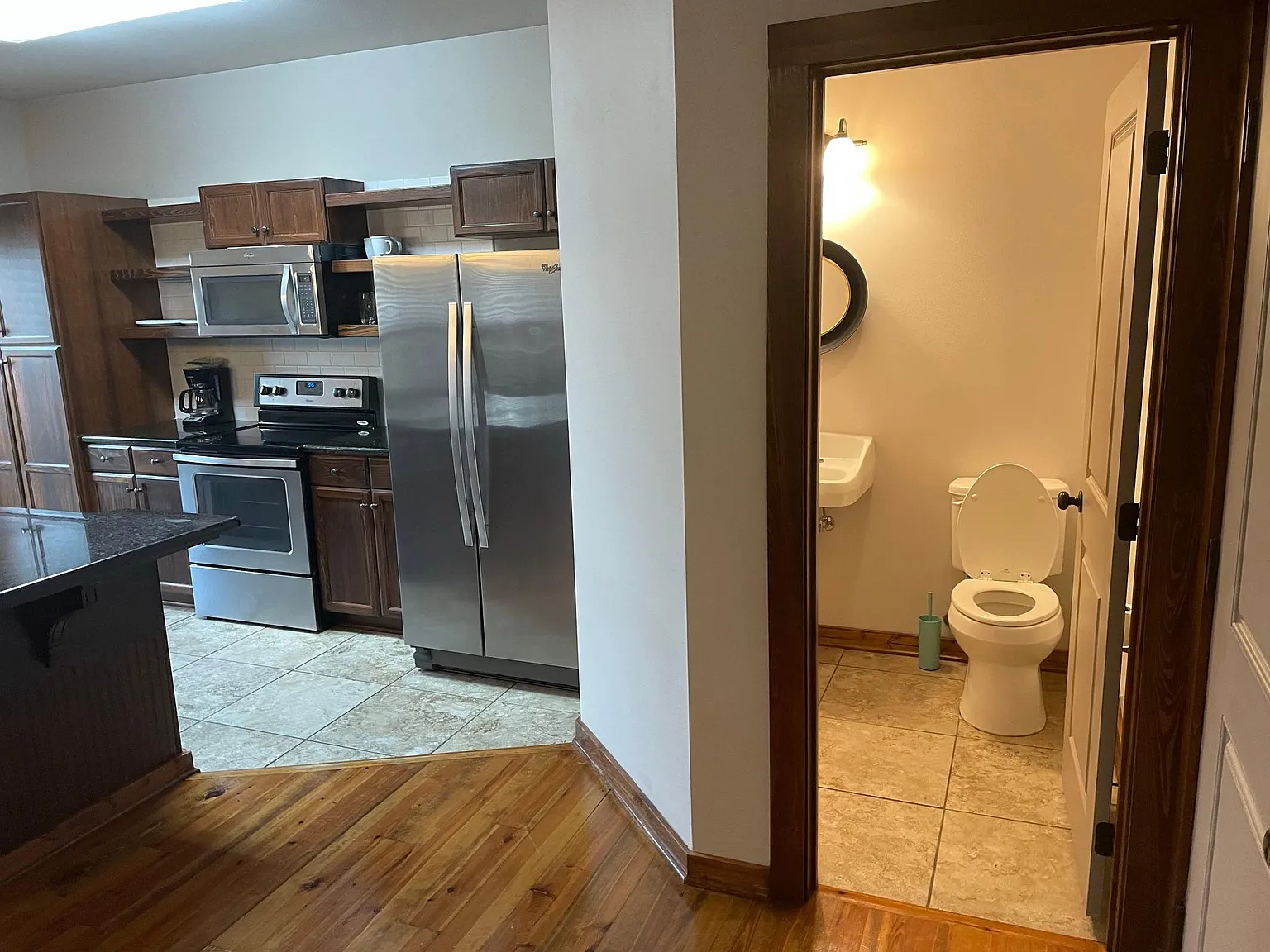 1 bed, 1.5 bath, $1,300 — Photo 4