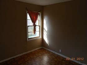 3rd image of 3620 Layton Ave