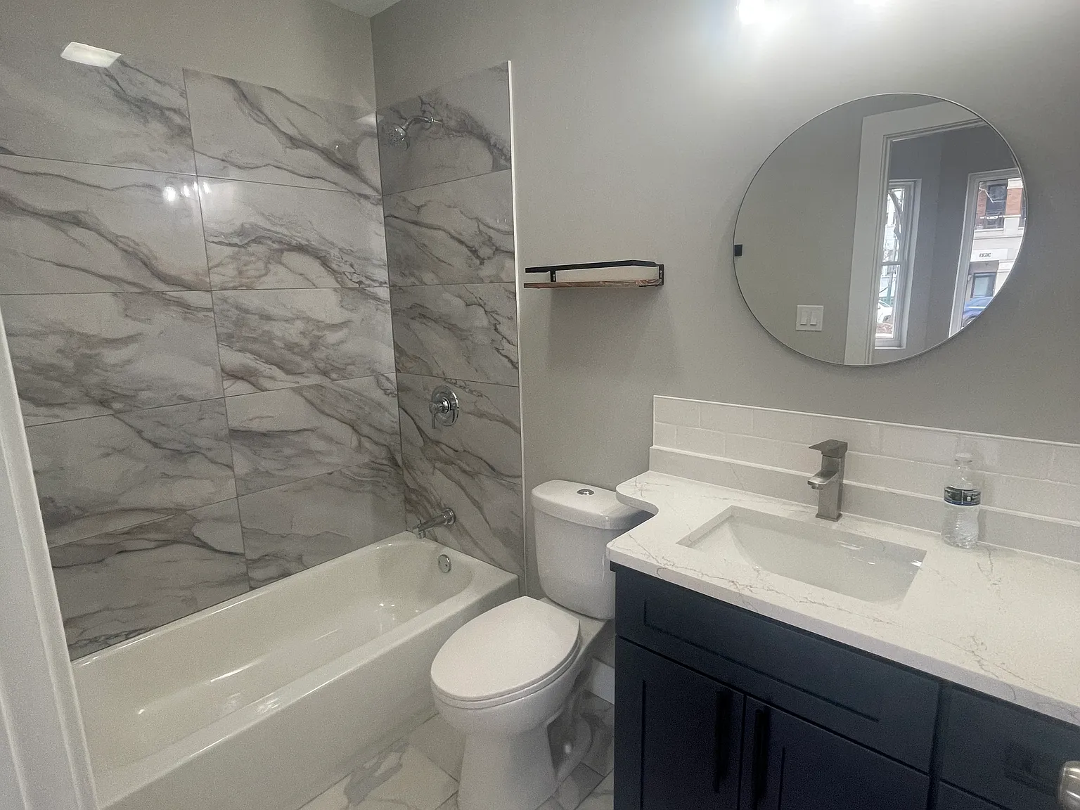 3 bed, 1500 sqft, $3,250 — Photo 2