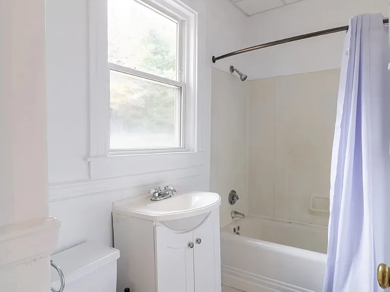 2 Sherman St #1 — Photo 10