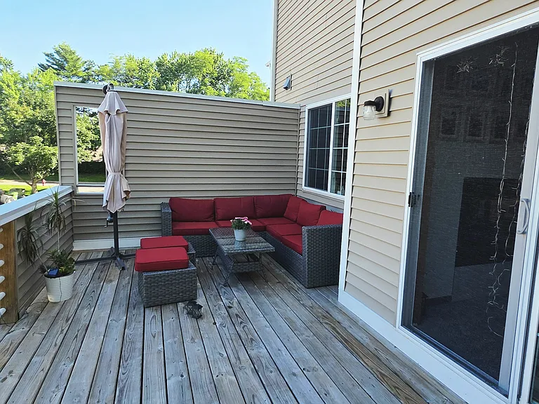10912 Johnson St NE — Photo 5