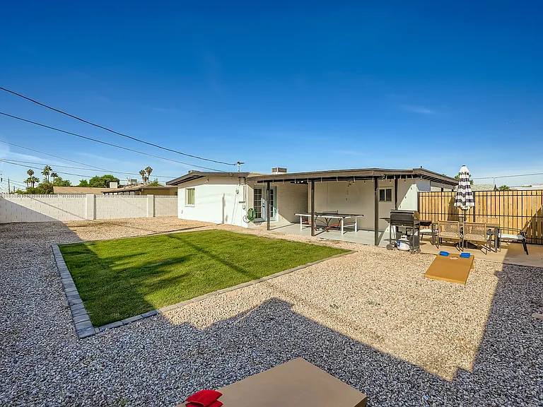 1221 E Broadmor Dr — Photo 14