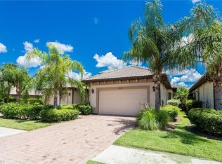 7516 Moorgate Point Way, Naples, FL 34113