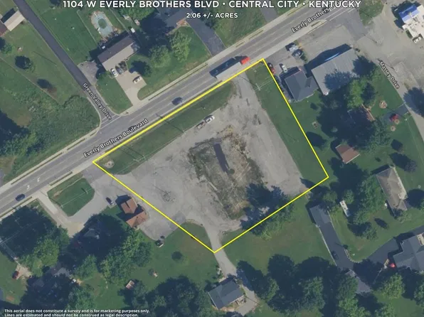 1104 W Everly Brothers Blvd, Central City, KY 42330