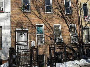 207 Sumpter St, Brooklyn, NY 11233