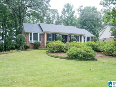 2114 Flowerwood Dr, Hoover, AL, 35244