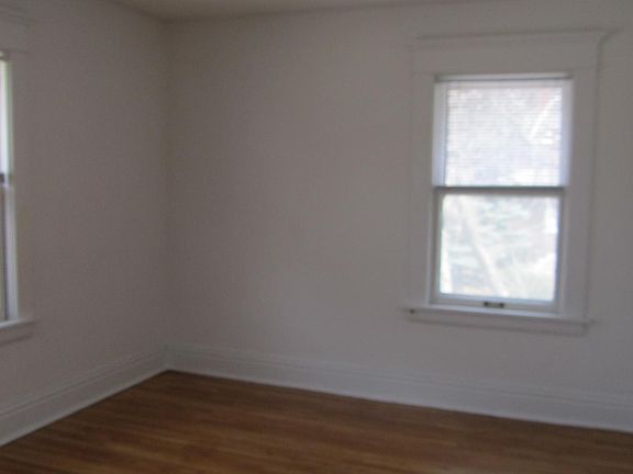4th image of 1601 S 22nd St #1