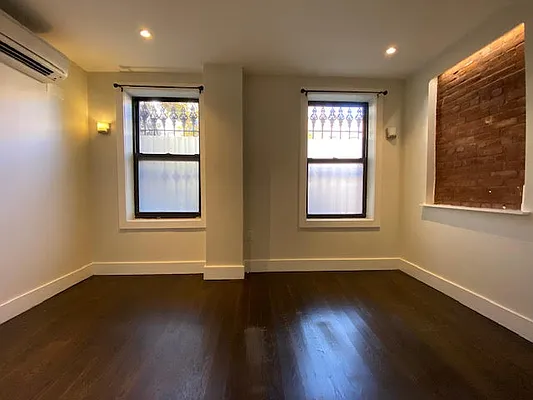 Rented by Simply Brooklyn Realty Inc | media 20