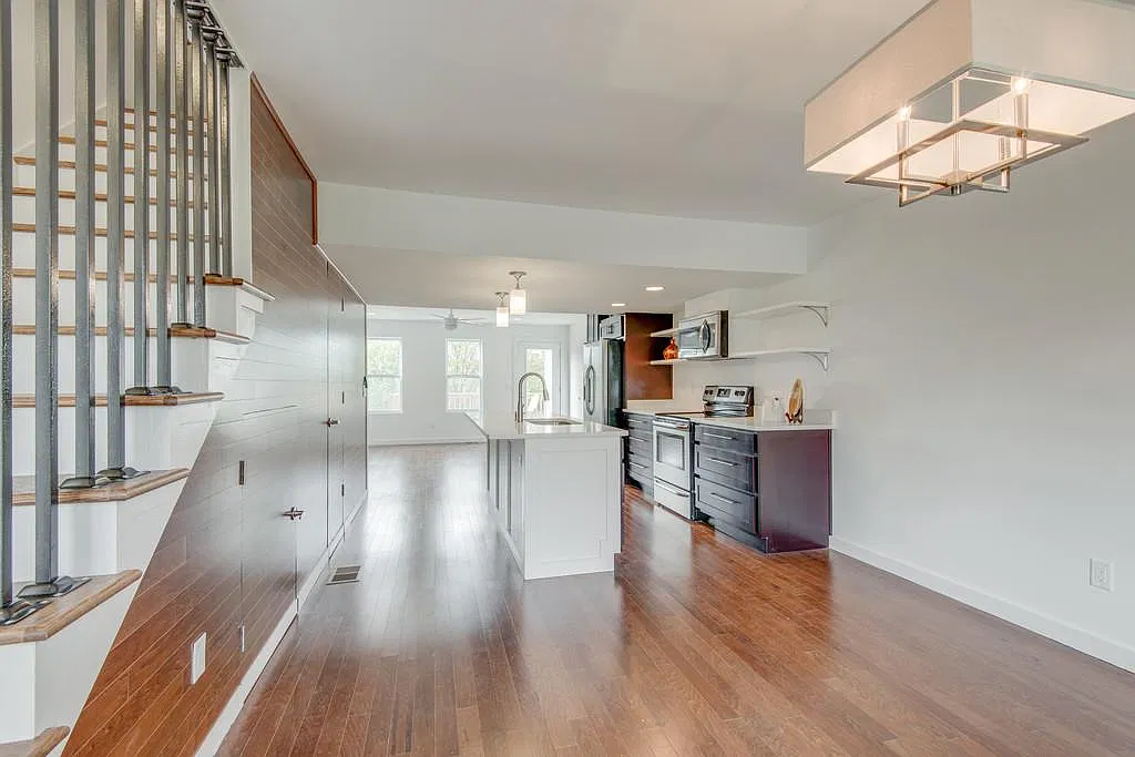 126 Fern Ave — Photo 4