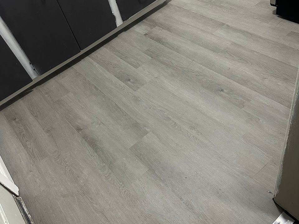 2nd image of 522 Chelsea Ave