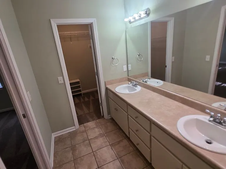 136 Jasmine Cir — Photo 14