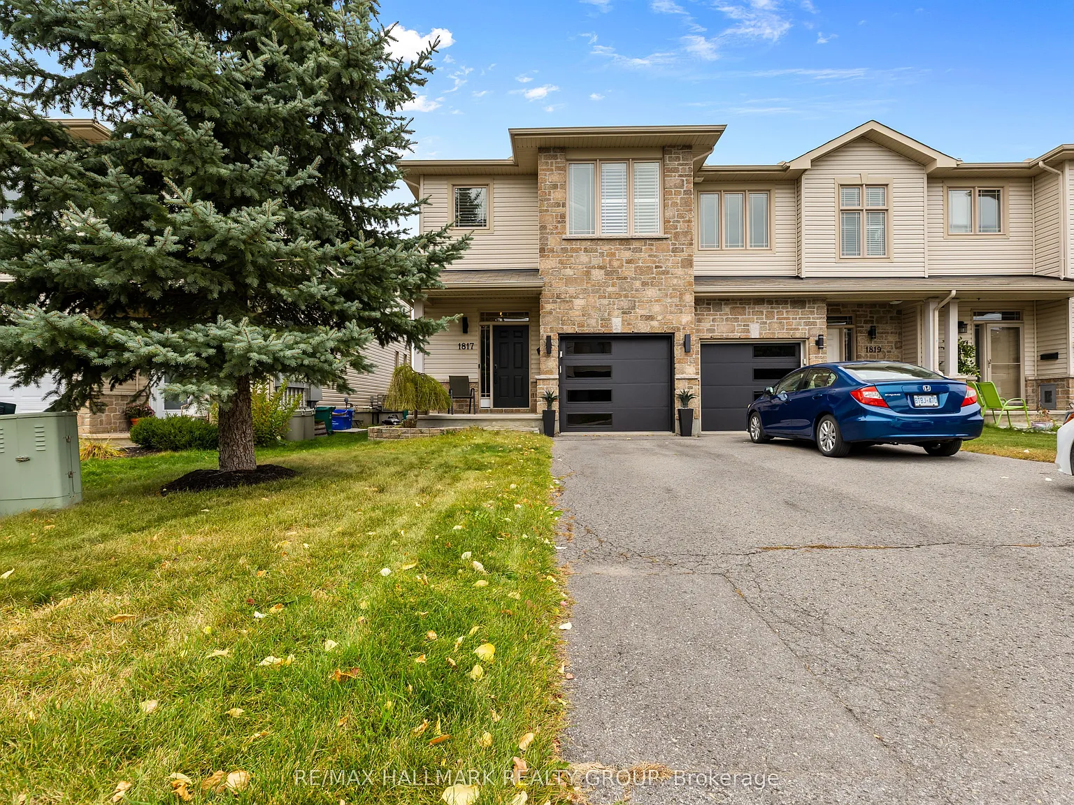 3 bed, $2,900 — Photo 1